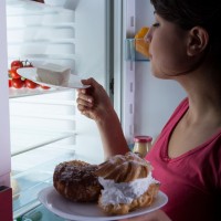 Irregular Sleep May Affect Teenagers’ Eating Habits